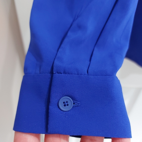 T Tahari | Button Up Blouse - Picture 8 of 15